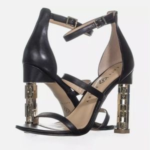 Katy Perry-the vilan shoe